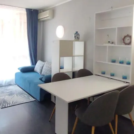 студия Sunset Apartment Sunny Beach